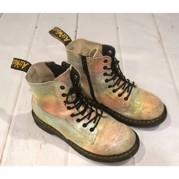 Dr. Martens Girls Holographic Combat Boots – Size 2 - Picture 1 of 11